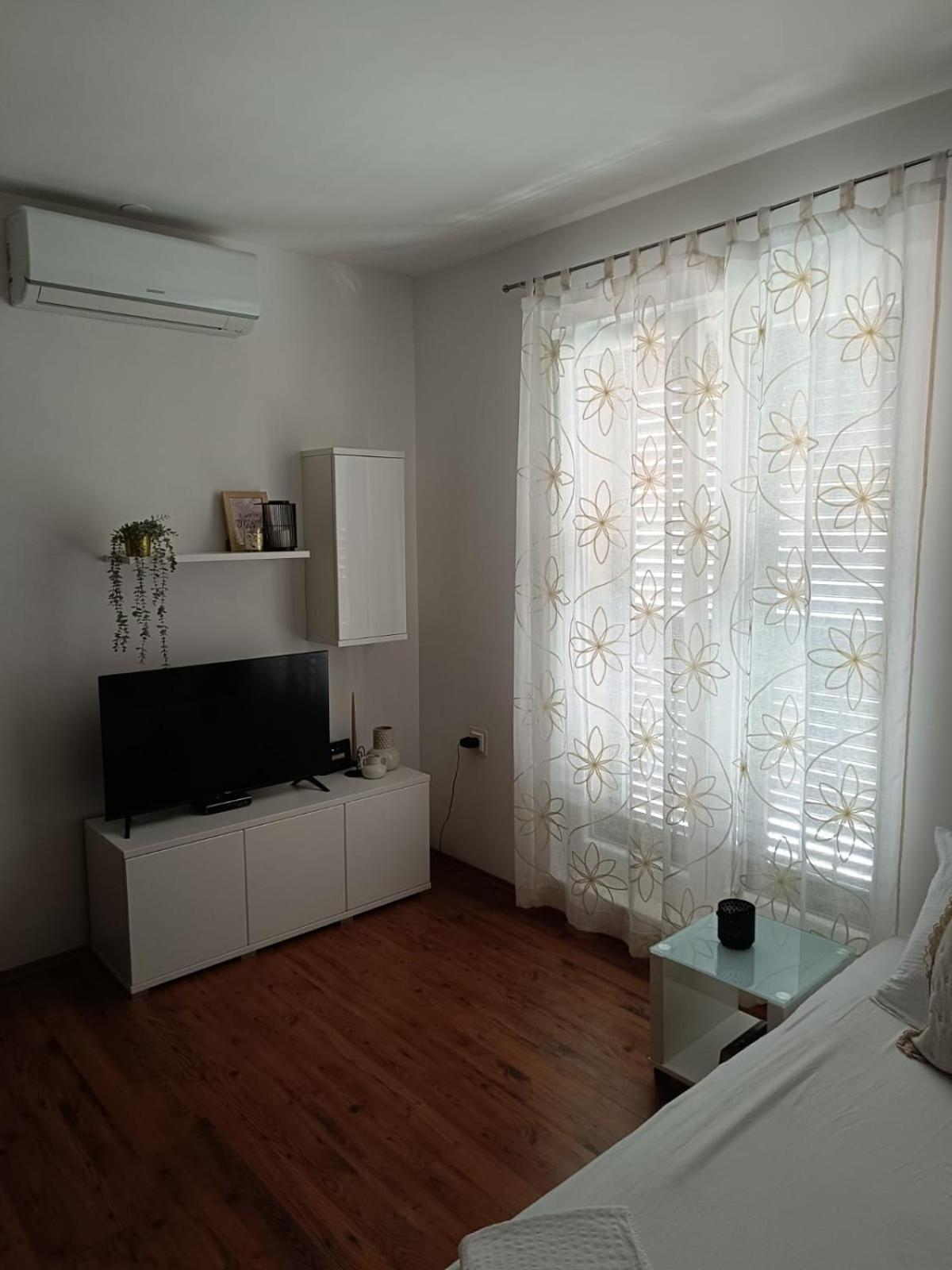 Apartamento Lino Ivan Dolac Exterior foto